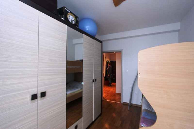 An apartment with seaview in Rafailovici — photo 6